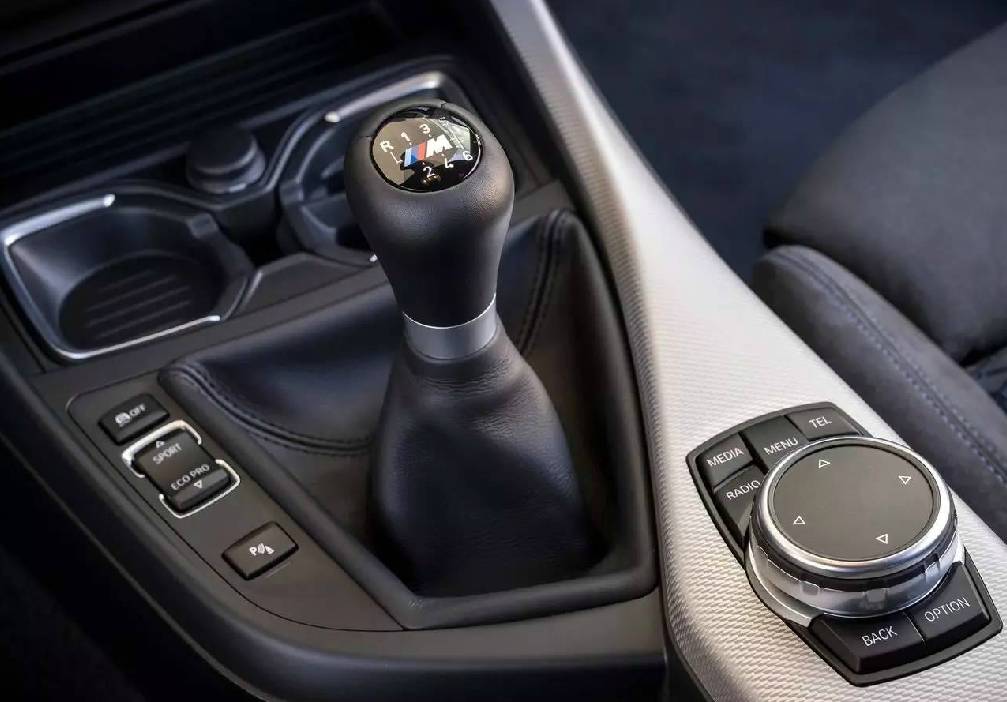 键盘车神换挡教学，助你练就第三条腿！