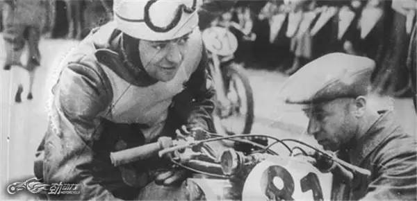 大有来头的DKW小奇迹摩托车