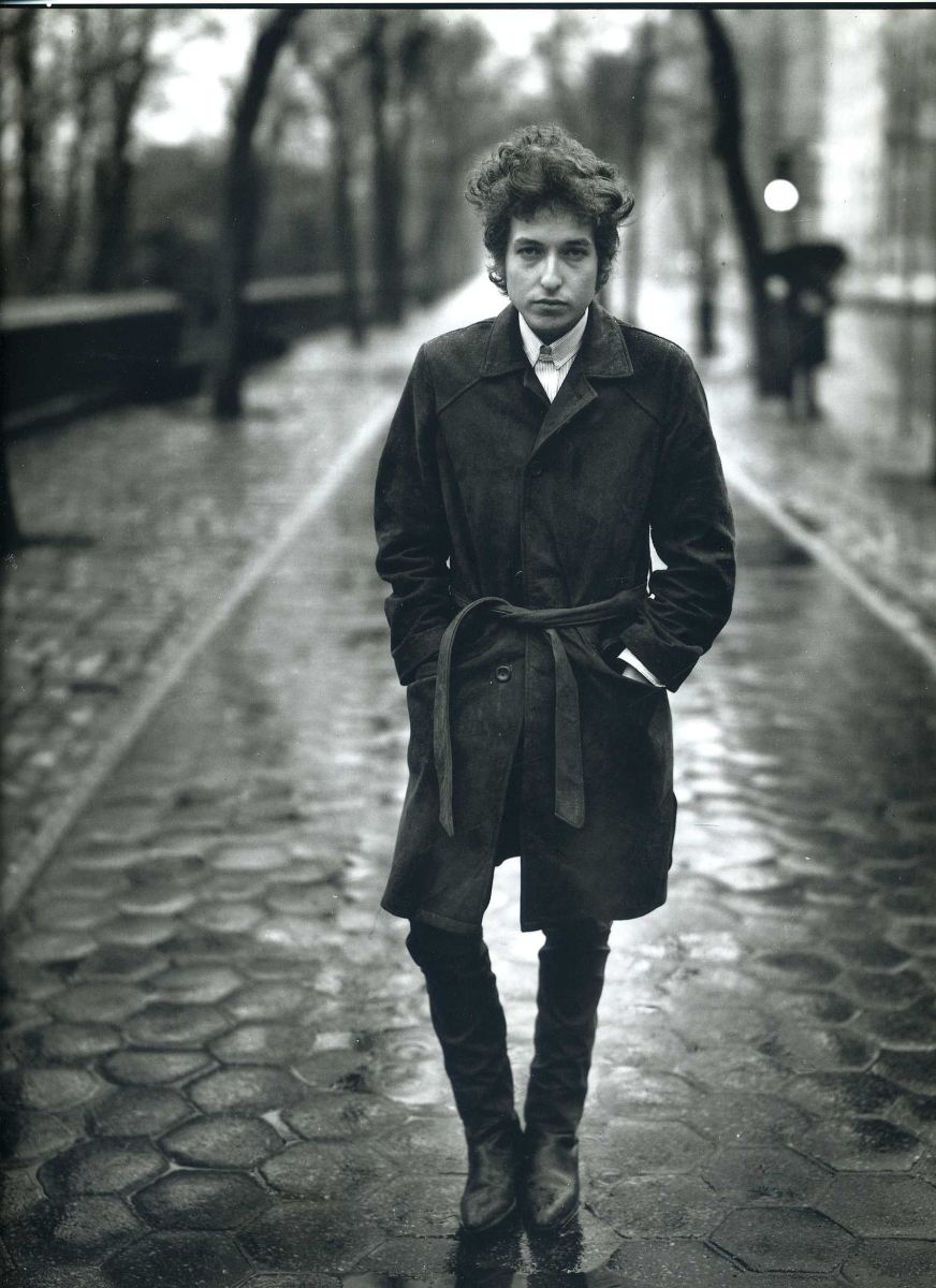 鲍勃迪伦吟唱之上有诗歌