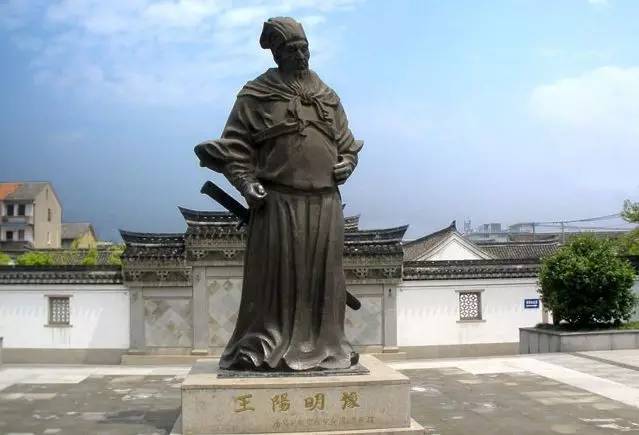 其门生后学遍及天下,王艮,徐爱,方献夫,黄绾,王畿,聂豹,罗洪先,何心隐