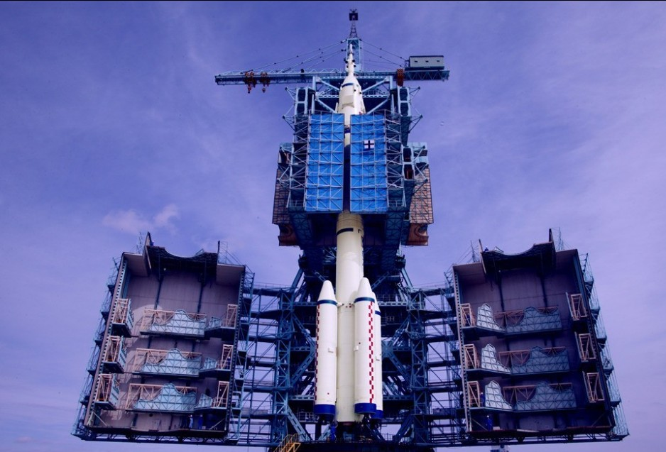 【品读湖南】创新,就做最亮的星丨10月17日|创新|湖南|神舟_新浪新闻