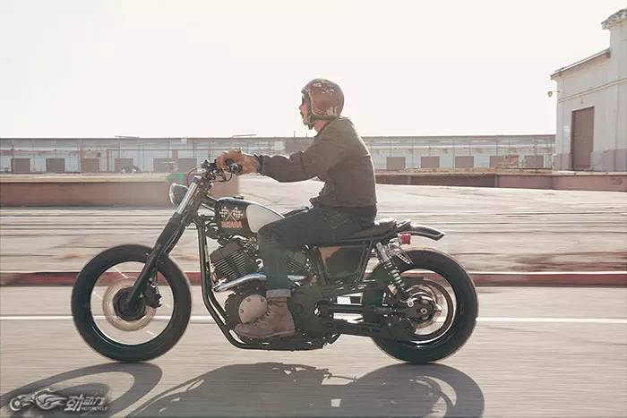 海外改装赏析：Brat Style的雅马哈SCR950