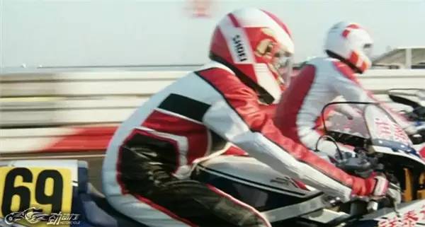 那些陪我们一起长大的港产摩托车影片