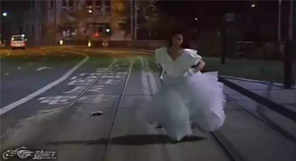 那些陪我们一起长大的港产摩托车影片