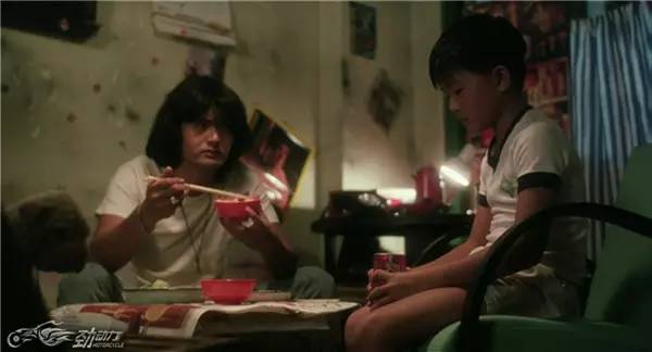 那些陪我们一起长大的港产摩托车影片