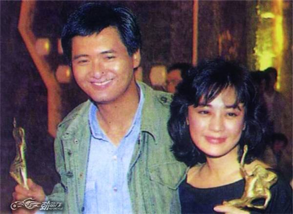 那些陪我们一起长大的港产摩托车影片