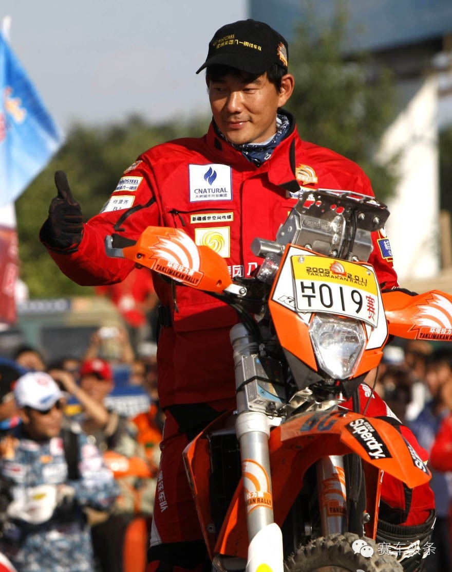 任贤齐出征达喀尔！不会演戏的歌手不是好赛车手