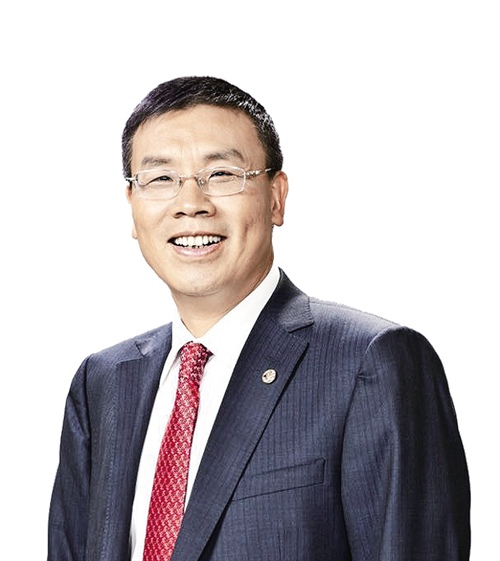 孙建平详解平安产险3.0:已经具备一人一车一价"产能"