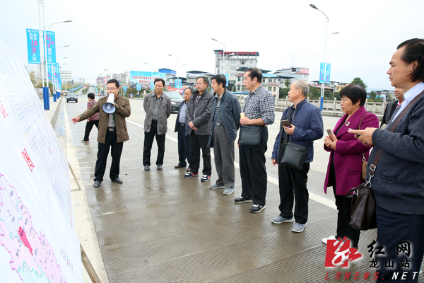 调研组察看龙凤示范区建设座谈会现场红网龙山县分站10月24日讯(分站