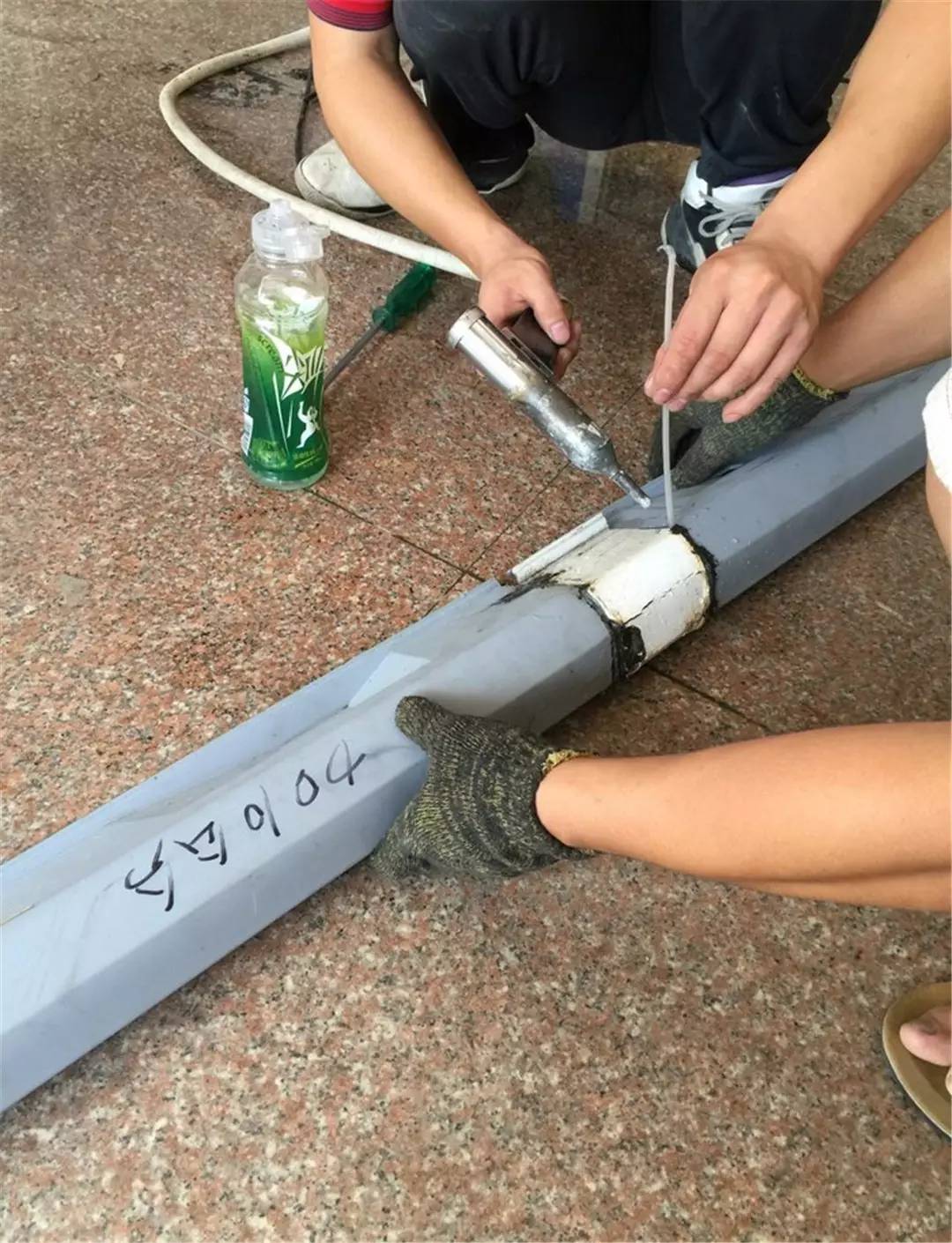 花50万改装奥迪A6L 大哥RS6看到后怂了