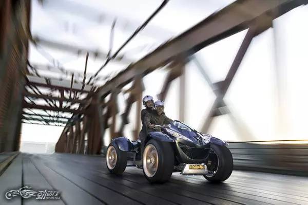 不走寻常路 氢燃料摩托车