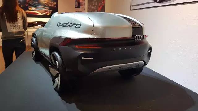 2016韩国弘益大学交通工具设计毕展欣赏