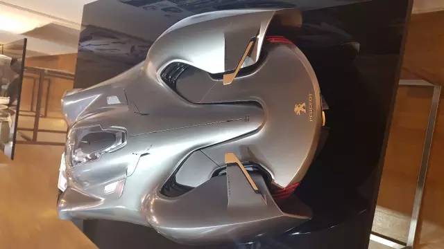 2016韩国弘益大学交通工具设计毕展欣赏