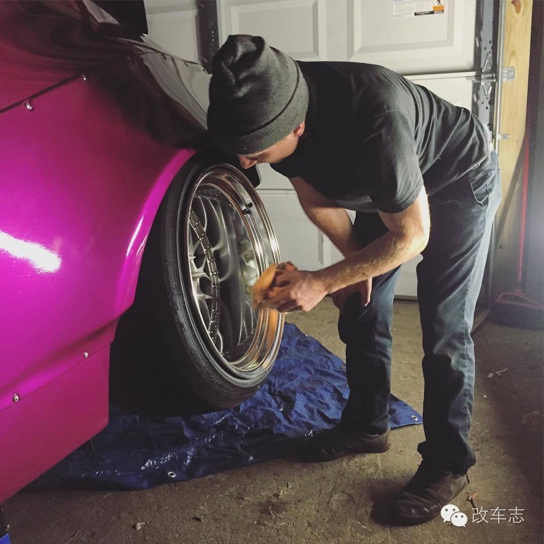 这辆丰田86曾经是个王者，后来被交警叔叔抓到了！