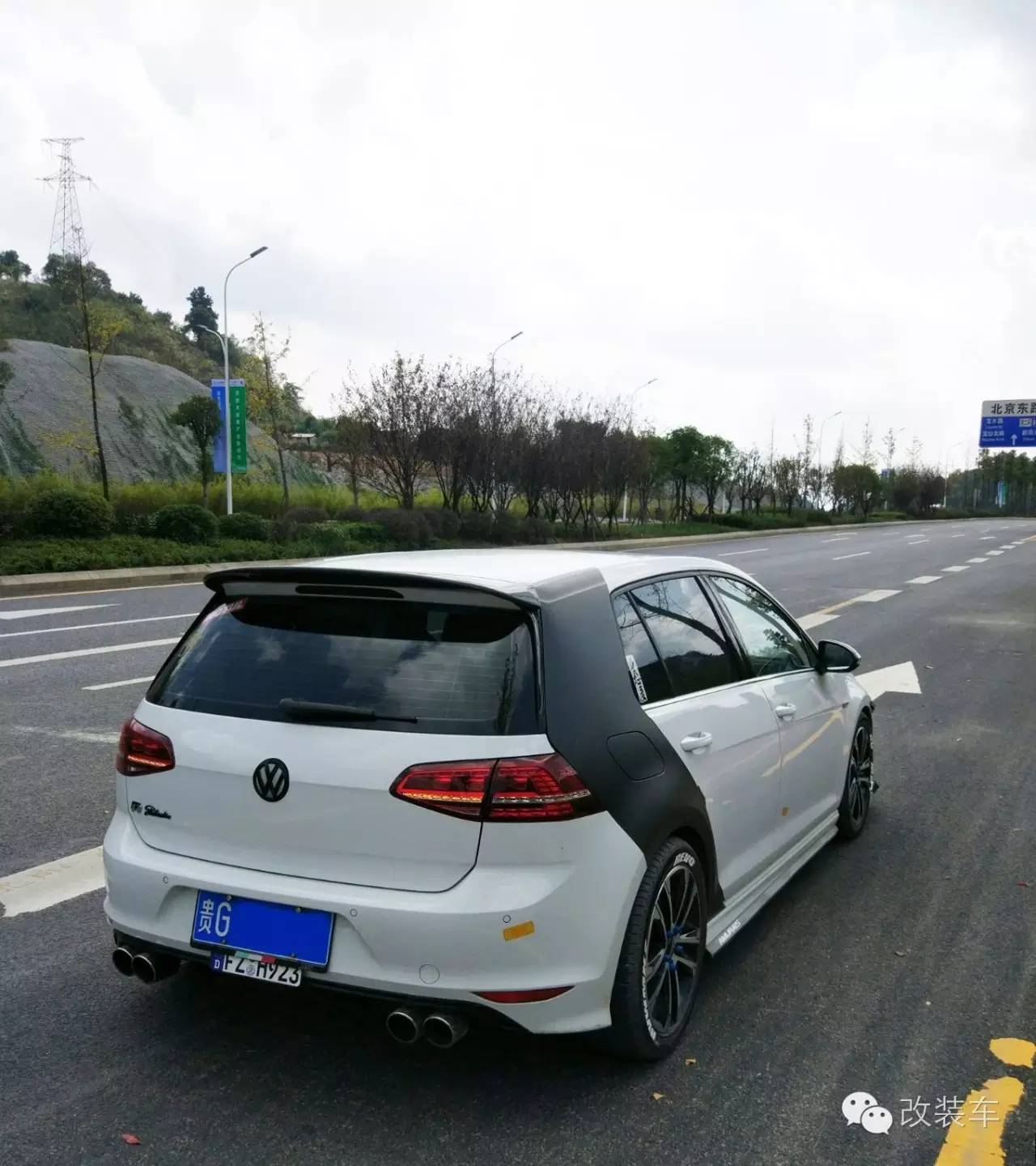 来自R的信仰 大众高尔夫MK7改装案例