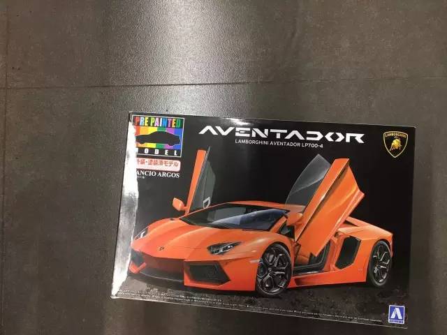 我买了兰博基尼 才发现自己一无所有