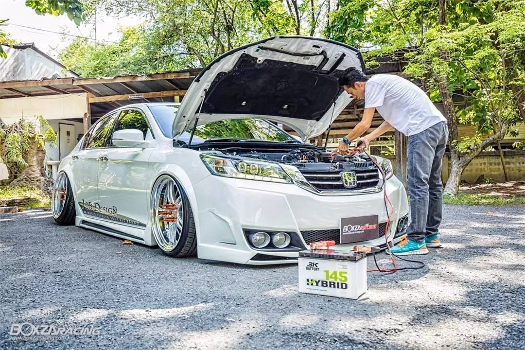 丈母娘让买雅阁 结婚第二天我就开去改装