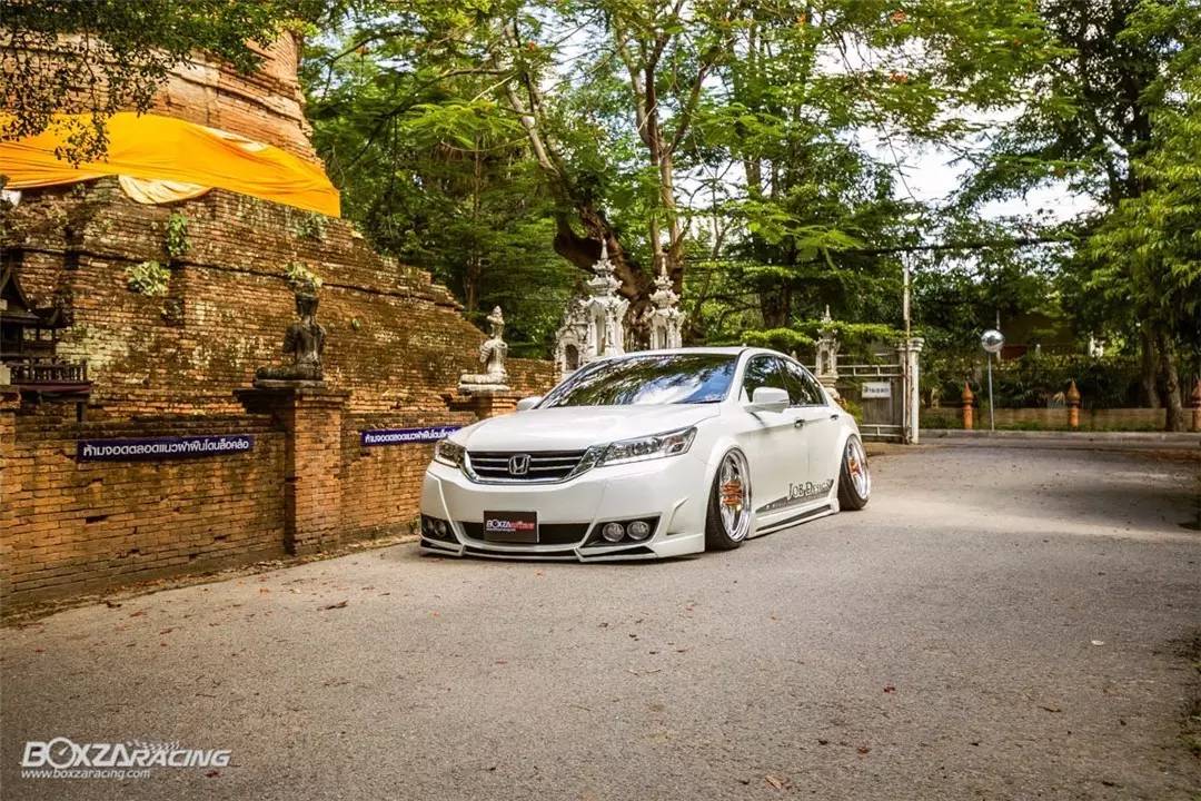 丈母娘让买雅阁 结婚第二天我就开去改装