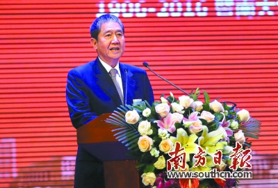 接棒父亲岳父 服务母校报效国家|国家|大学|澳门_新浪新闻