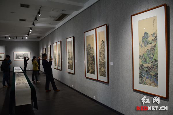 王桂升山水画展长沙开幕 展出《新富春山居图卷》(图)
