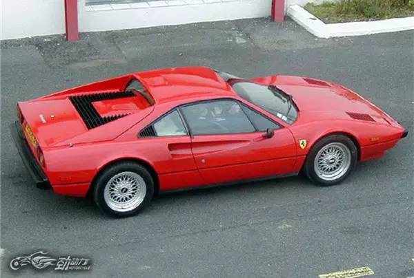 怪兽出没 请注意——Wazuma V8F