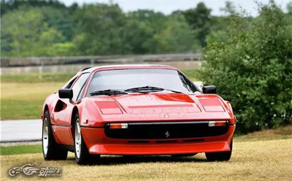 怪兽出没 请注意——Wazuma V8F