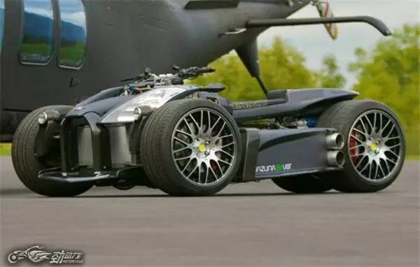 怪兽出没 请注意——Wazuma V8F