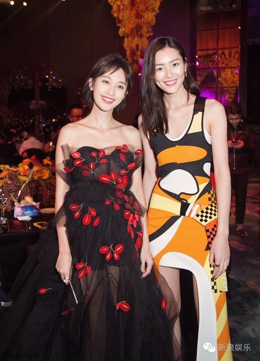 唐嫣和刘雯一样高?王子文被拍成两米八!小花们同台谁更美?