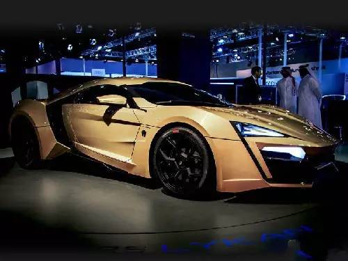 9400万 一个灯买一辆劳斯莱斯