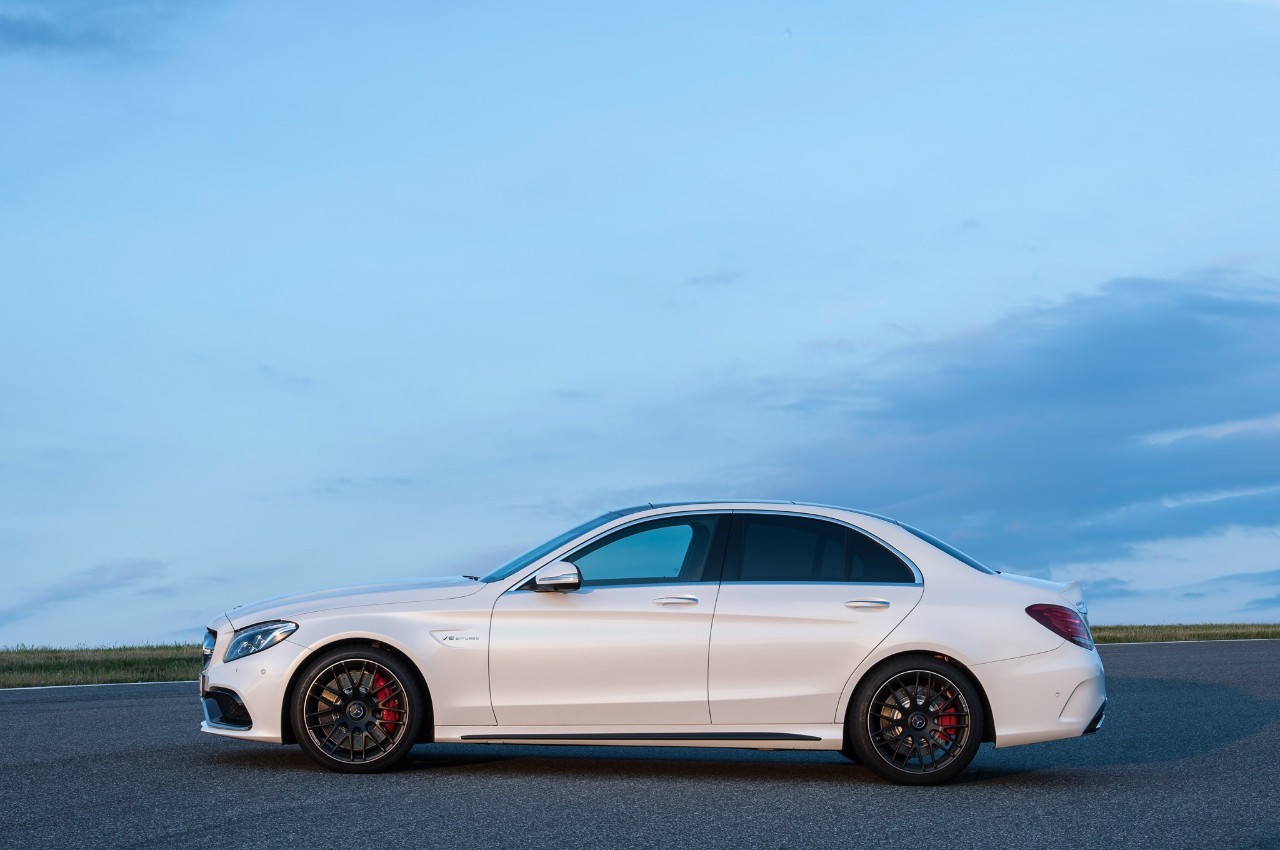 坚守V8引擎才是高性能的王道