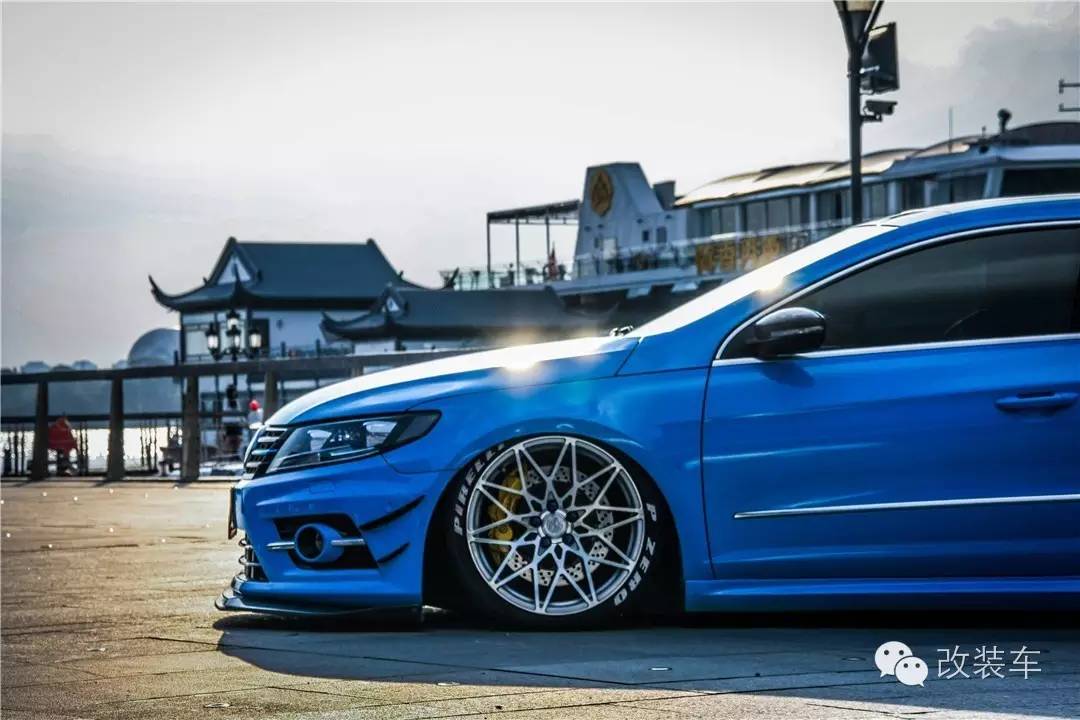 闪到眼睛的电镀红 大众新CC改装案例