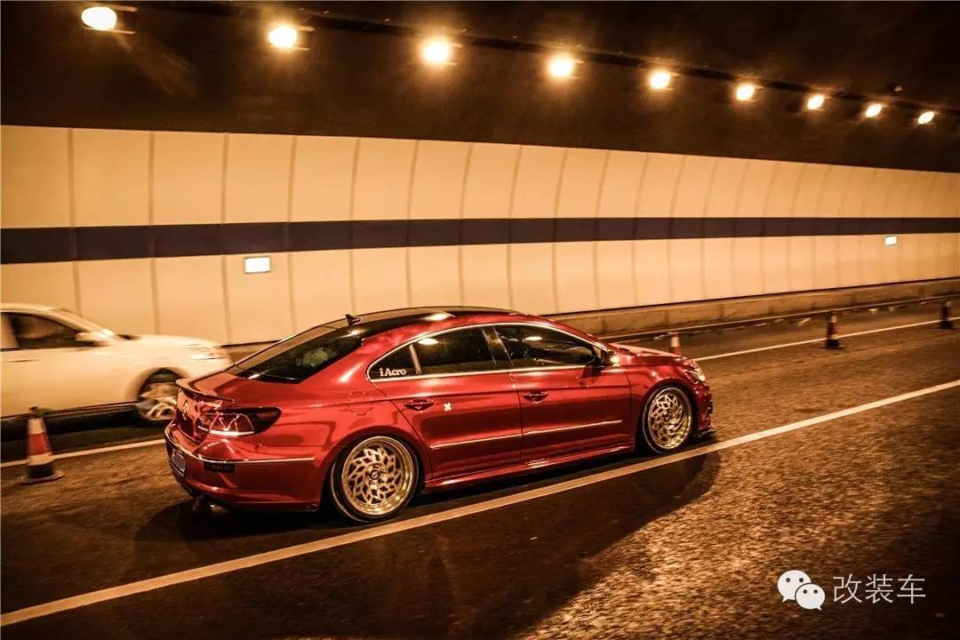 闪到眼睛的电镀红 大众新CC改装案例