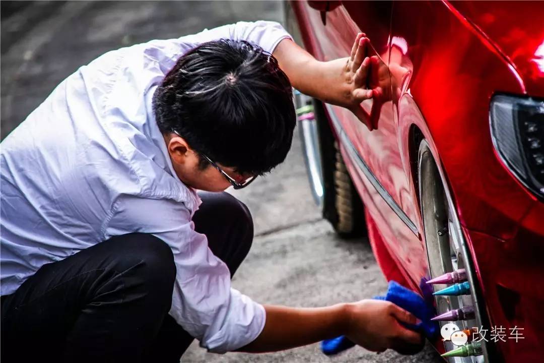 闪到眼睛的电镀红 大众新CC改装案例