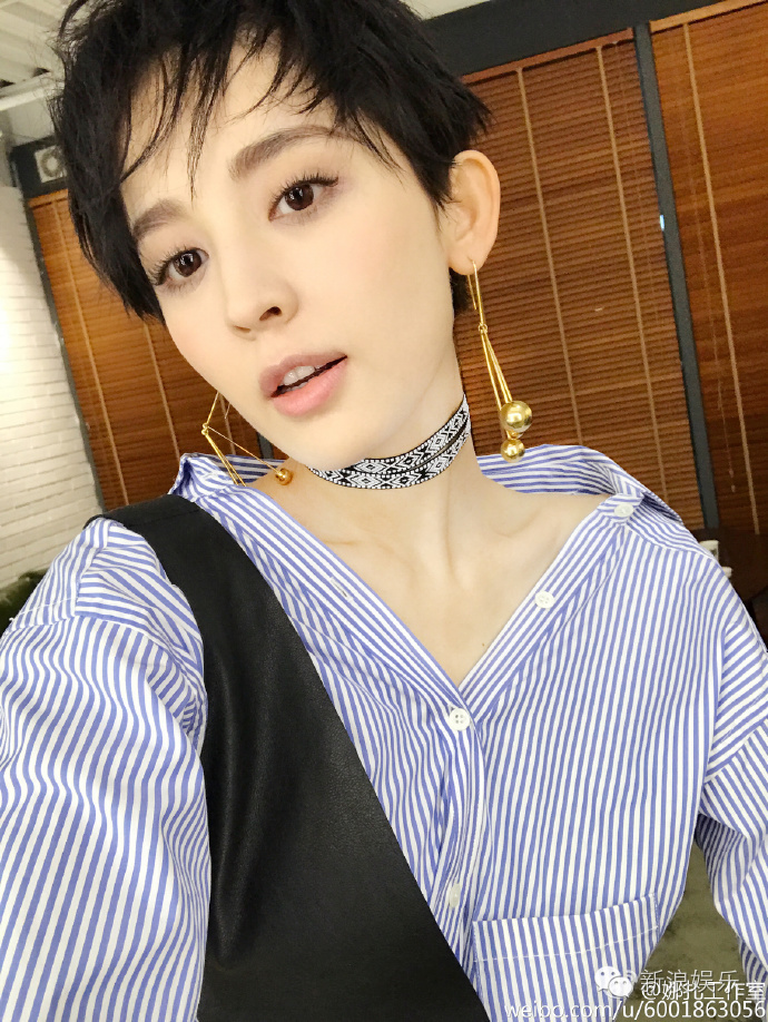 娜扎的短发暴露招风耳!今年剪短发的女星们,谁更适合?