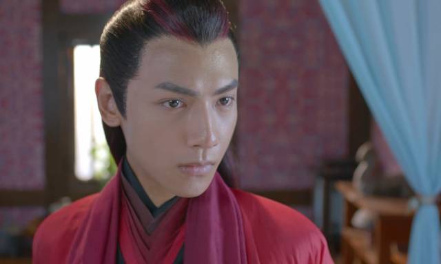 余琰(罗云熙饰),高冷傲娇,而且非常毒舌.