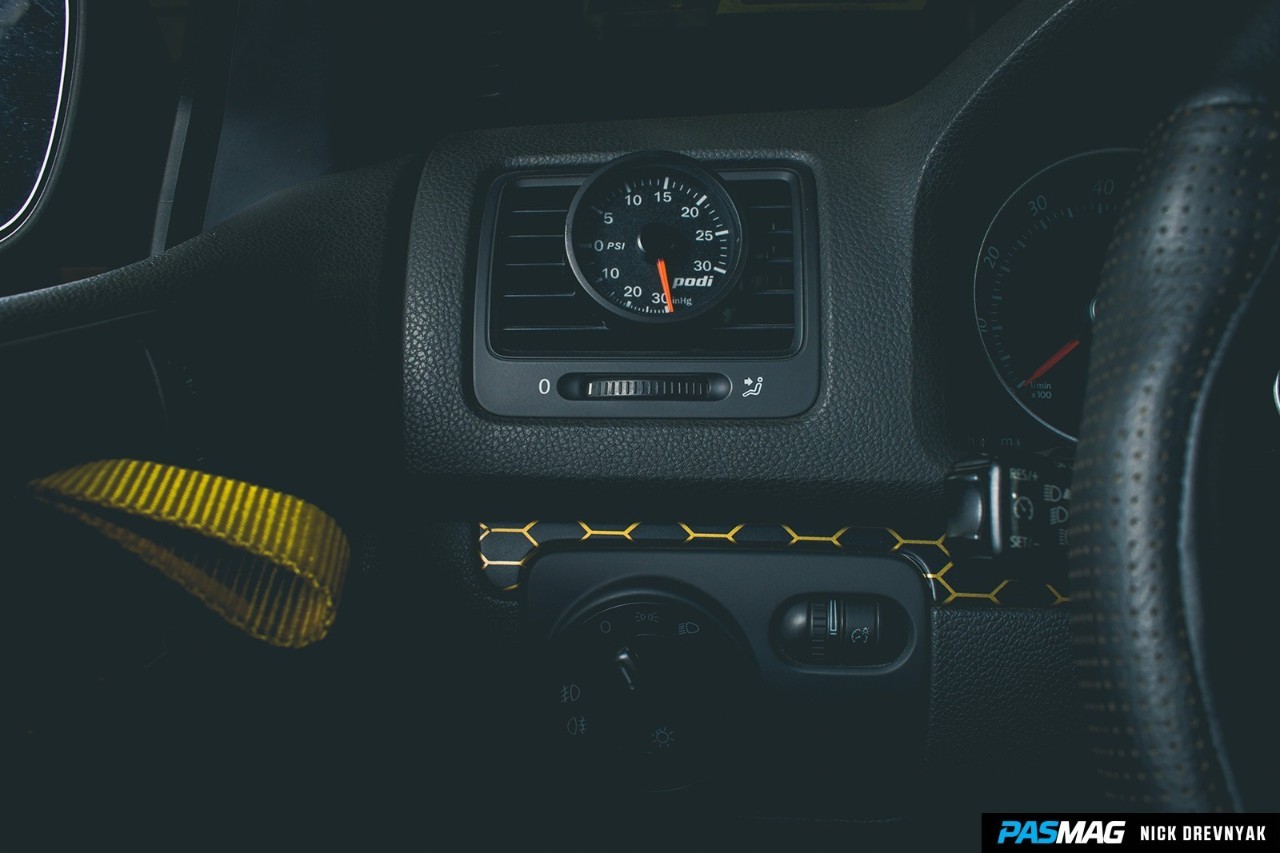 背着大尾翼的小胖子 五代高尔夫GTI改装