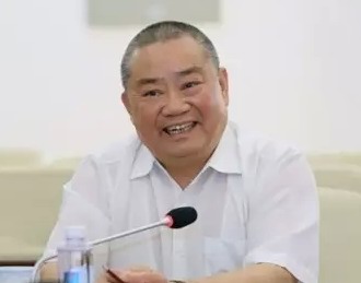 济钢董事长_济钢高中(2)