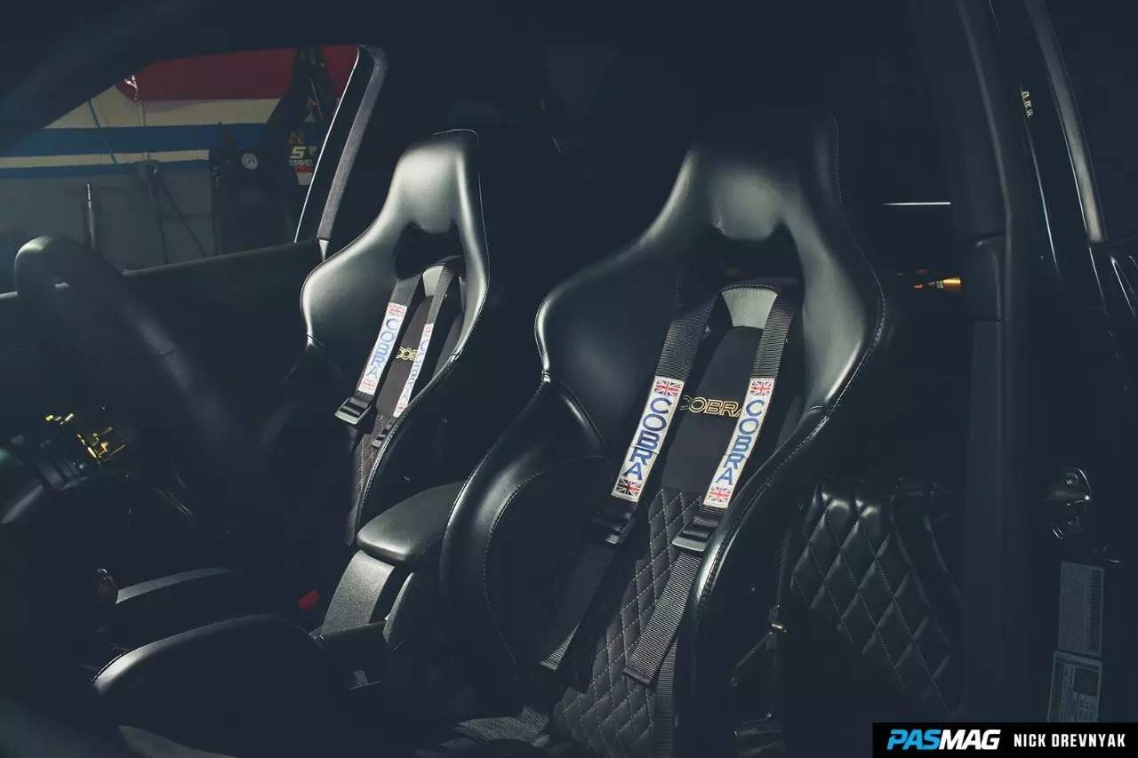 背着大尾翼的小胖子 五代高尔夫GTI改装