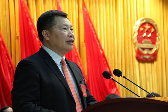 何顺劲当选昌江黎族自治县人大常委会主任林安当选县长