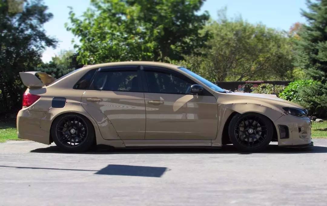 斯巴鲁WRX STI改装宽体造型