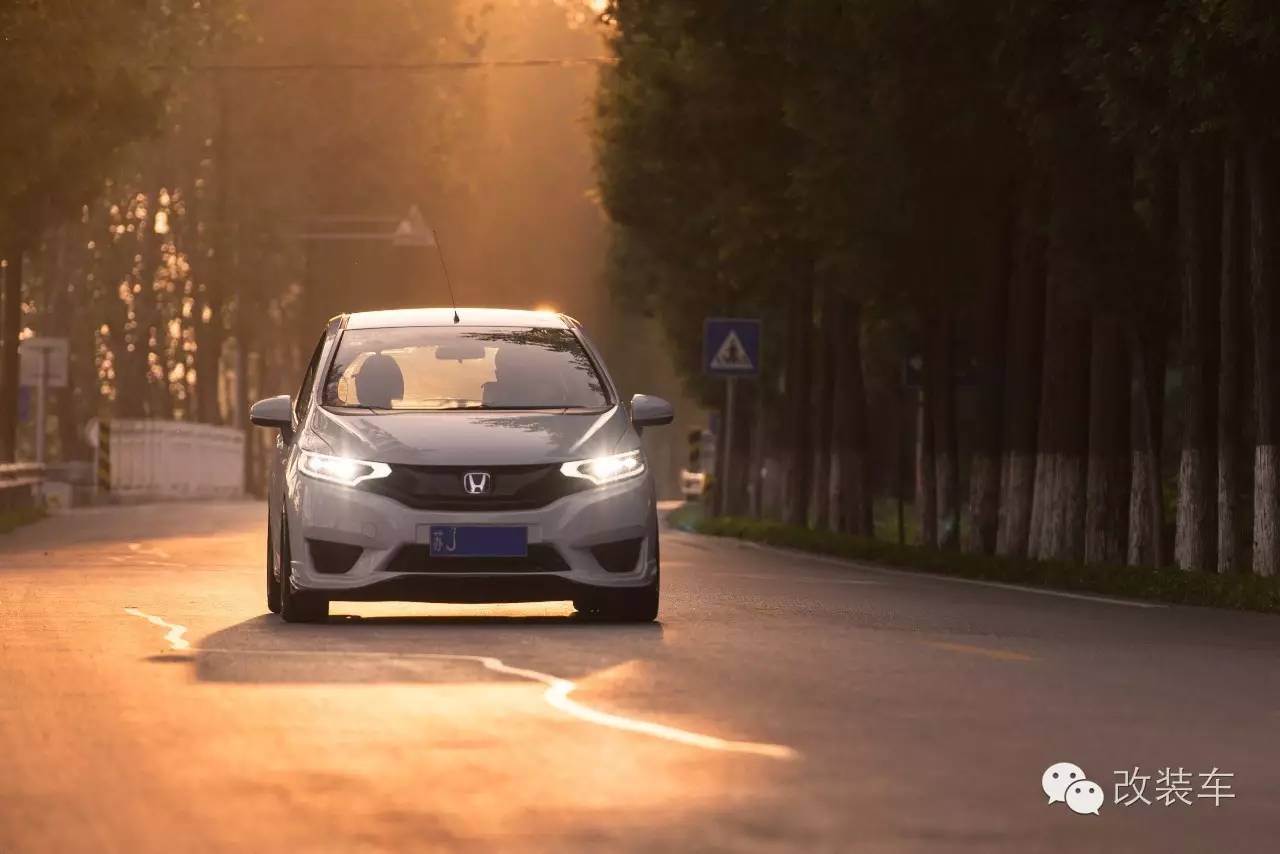 可以下赛道的买菜车 飞度GK5改装案例