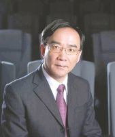 任仲伦(上海电影董事长):电影产业链的集大成者|上海电影|电影|产业链_新浪财经_新浪网
