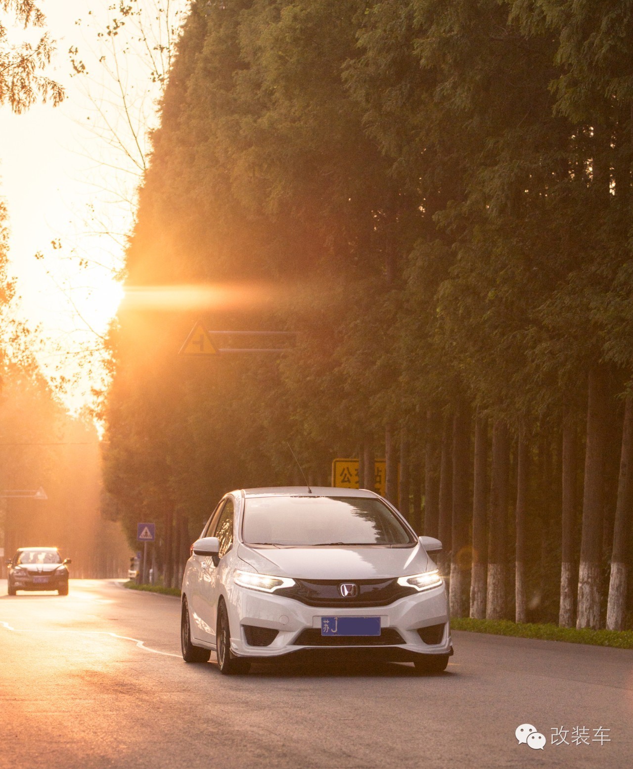 可以下赛道的买菜车 飞度GK5改装案例