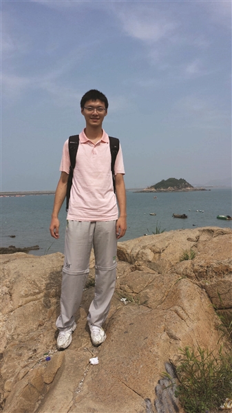 帮助老人的孙彧.