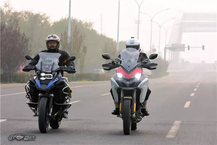 对比测试：新手踢馆 老师父坐镇