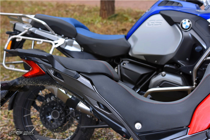 对比测试：新手踢馆 老师父坐镇