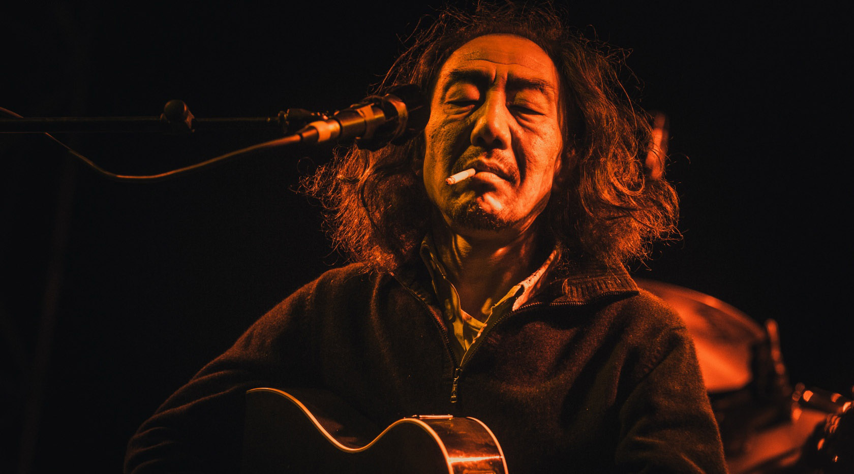 他曾是中国摇滚最热血时的"赵老大",他现在在北京养病