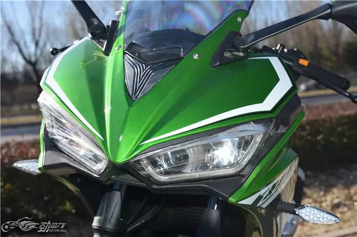 试车：颜值爆表的平民跑车 新感觉RZ35