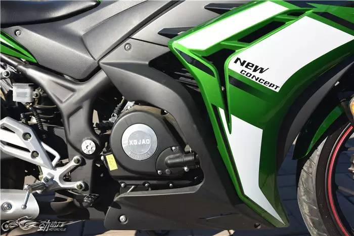 试车：颜值爆表的平民跑车 新感觉RZ35