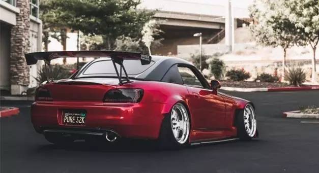 神车不止活在《头文字D》里